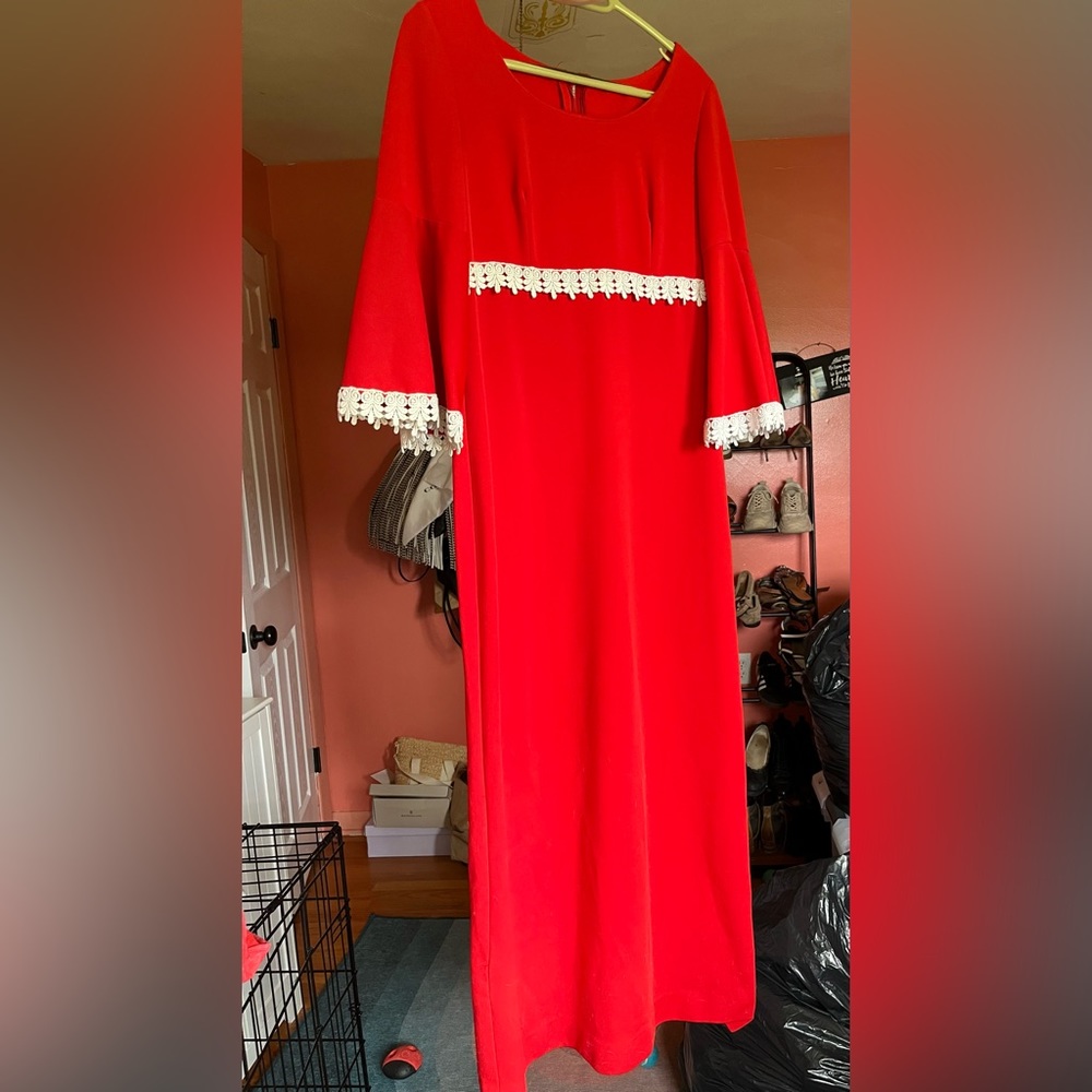 Vintage red and white maxi dress size 4-6 bell sleeve 1960s